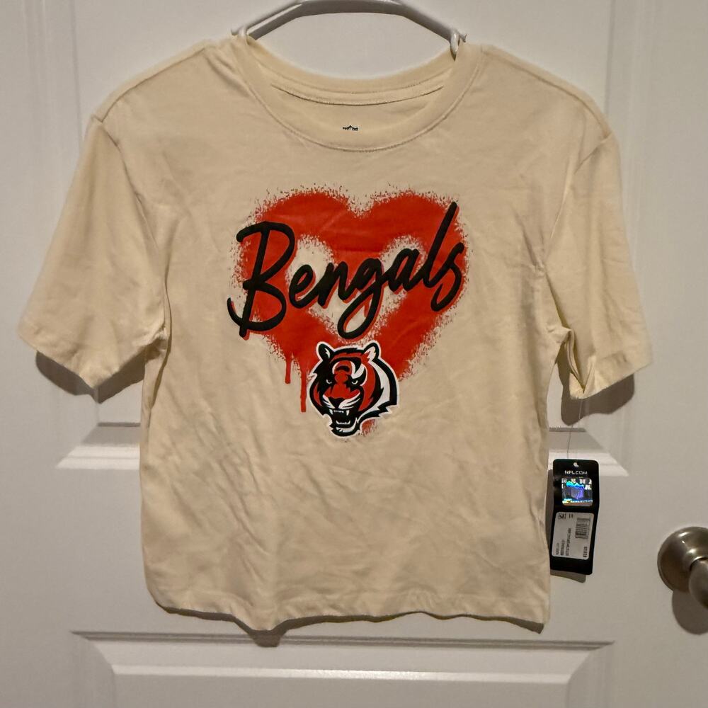 Cincinnati Bengals Girls Large 14 Cream Heart Graphic T-Shirt NWT NFL